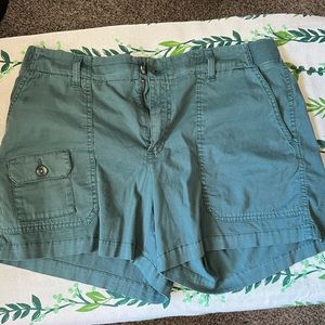 Sonoma Shorts NWT